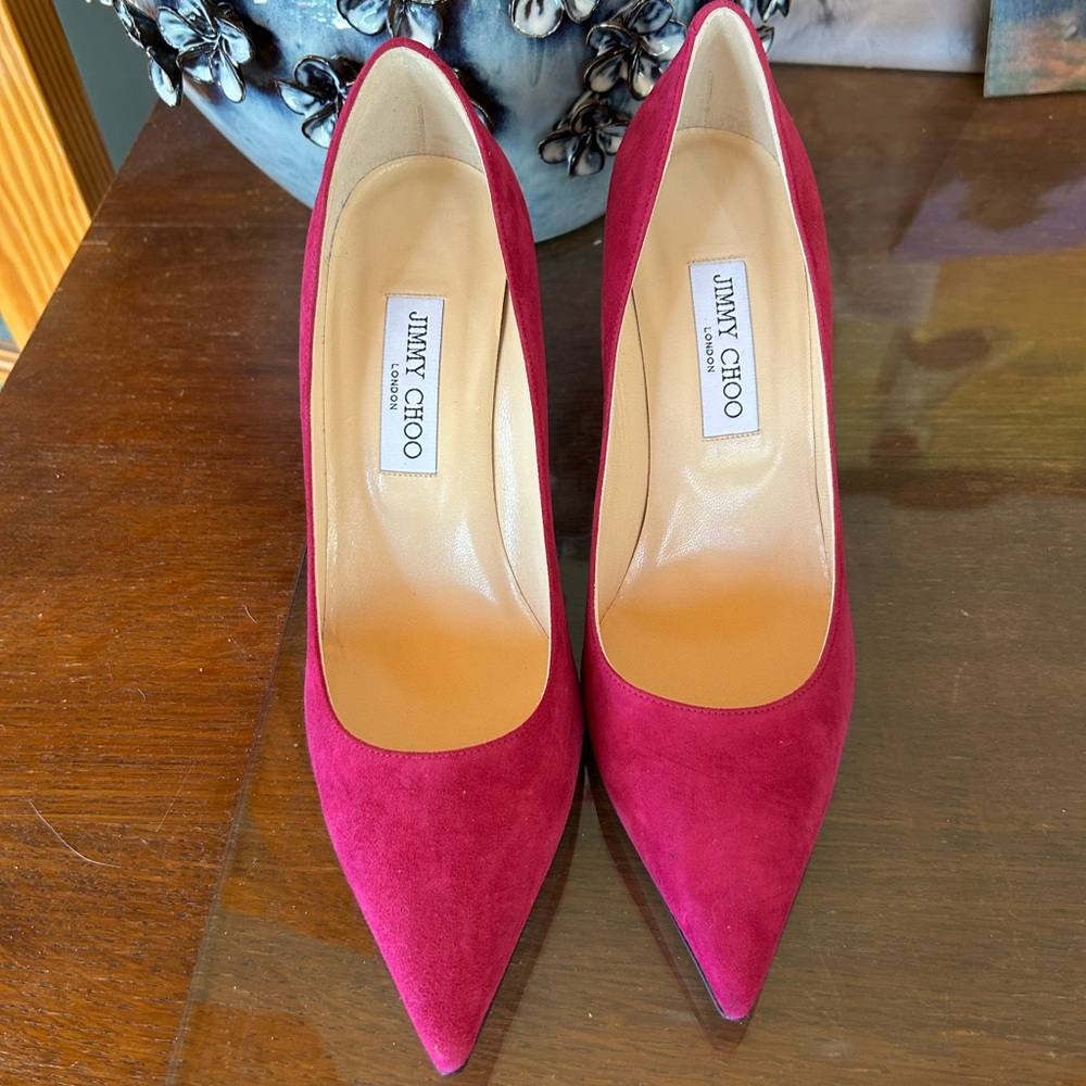 Jimmy Choo EU 40 Agnes Suede Heels New